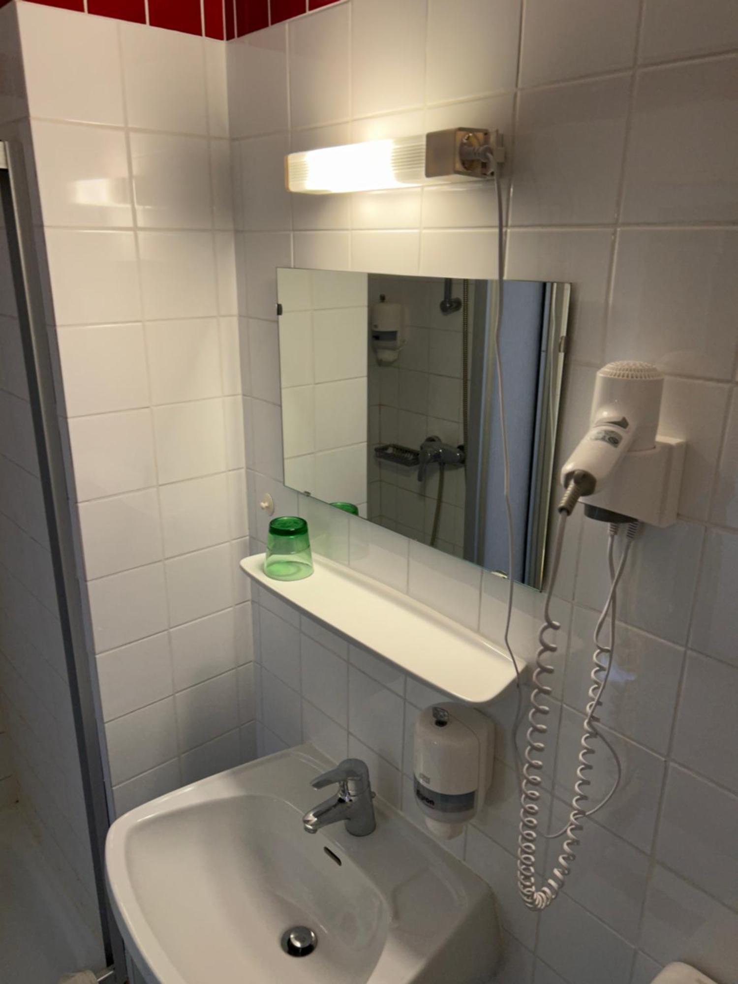 "Am Limes" Hotel 恩斯 外观 照片